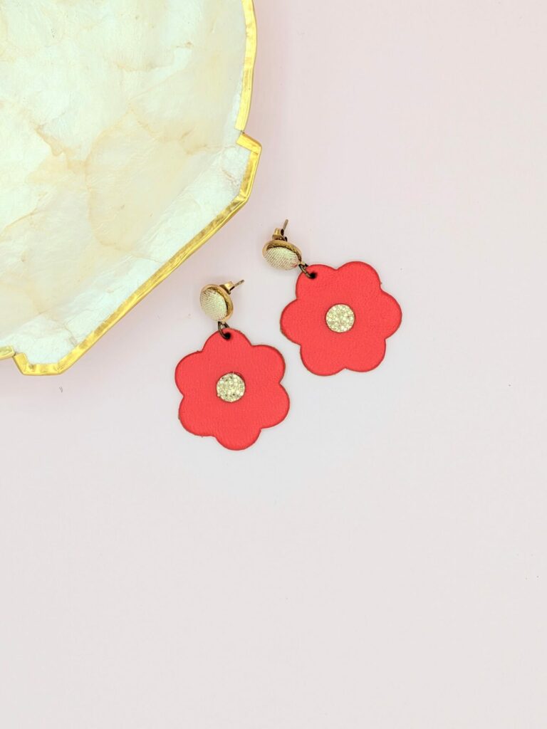 Boucles d’oreilles MARGUERITE en cuir et tissus