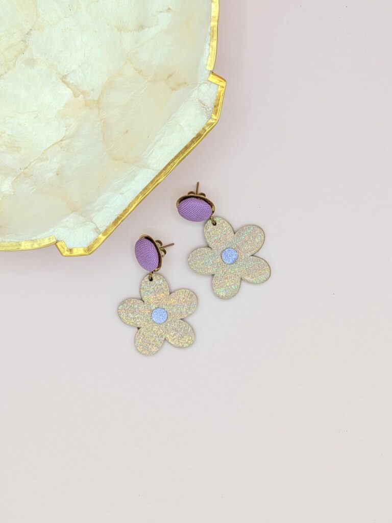 Boucles d’oreilles MAGGY en cuir et tissus