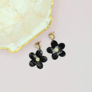 Boucles d’oreilles MARGUERITE en cuir et tissus